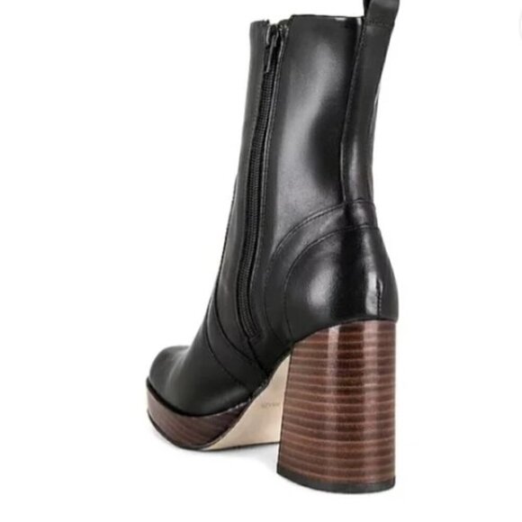 Steve Madden Black Ankle Booties with Tan Heel - Picture 4 of 13